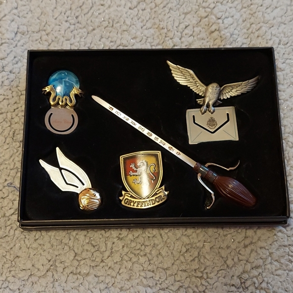 Set of harry potter bookmarks